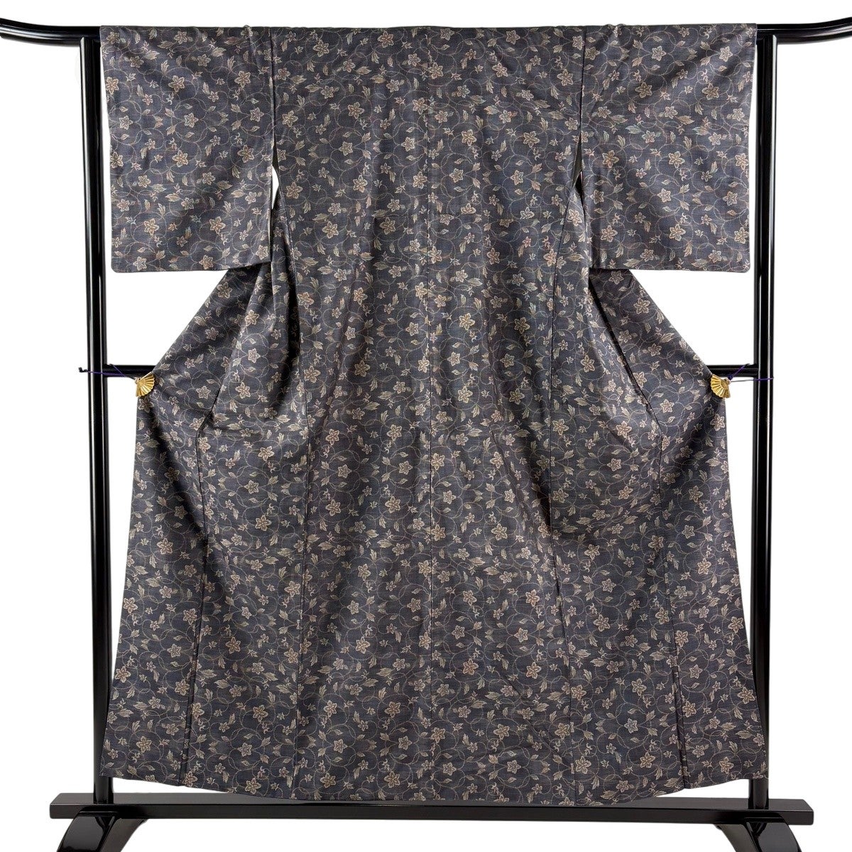 紬 身丈156cm 裄丈62cm S 袷 花唐草 灰紫 正絹 秀品｜中古・古着
