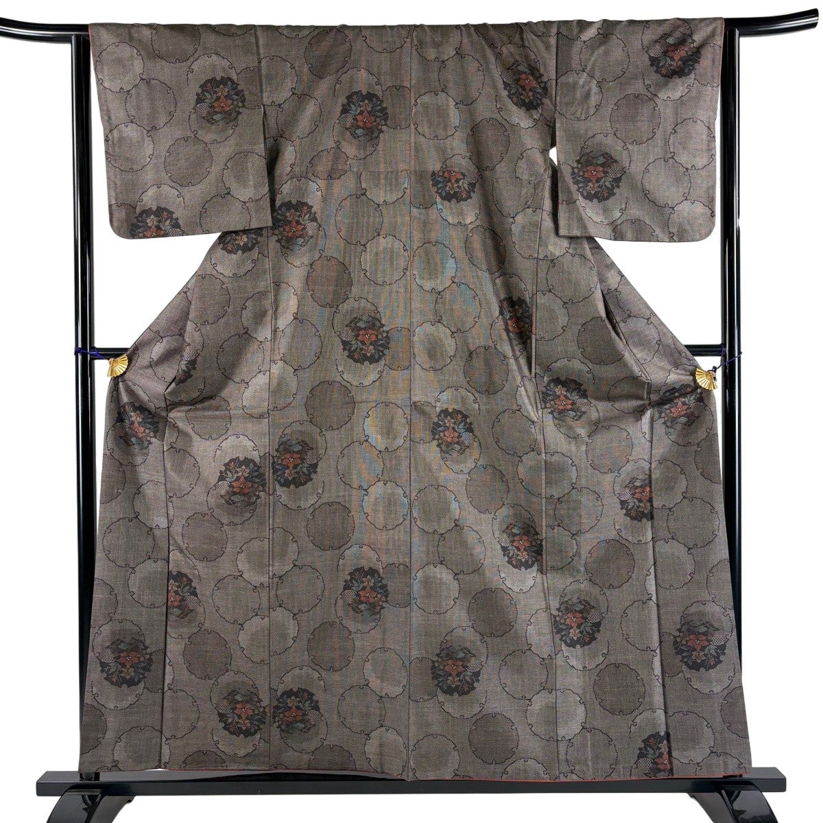 美品】 紬 身丈162.5cm 裄丈64cm M 袷 花唐草 雪輪 焦茶色 正絹 秀品