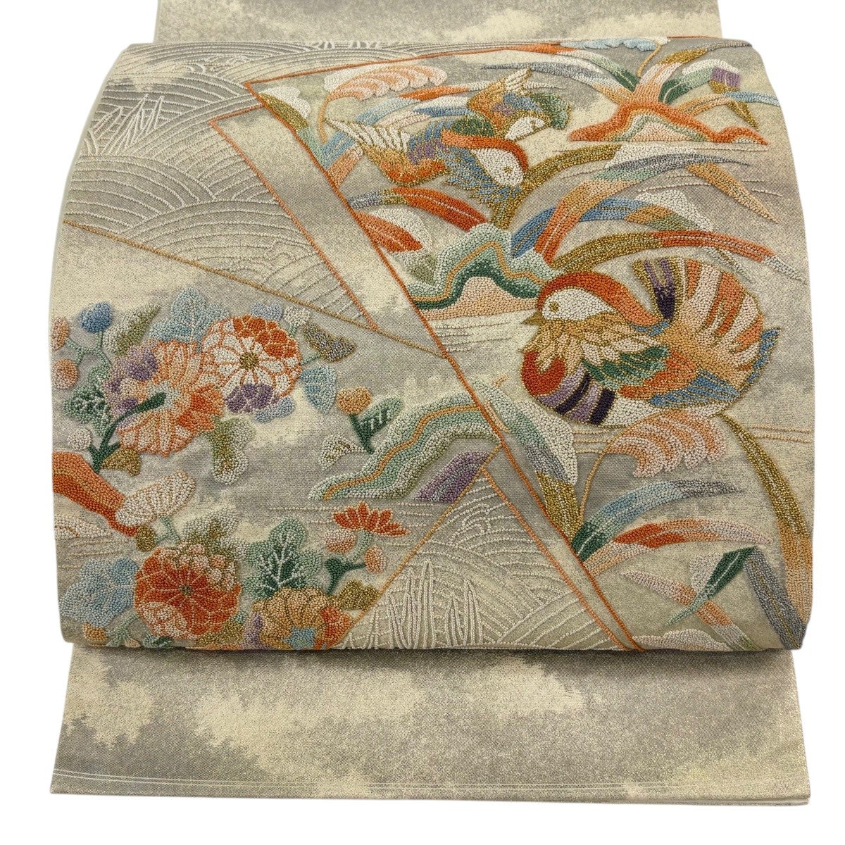 袋帯 秀品 関西仕立て 鴛鴦 菊 金糸 相良刺繍 ベージュ お太鼓柄 正絹
