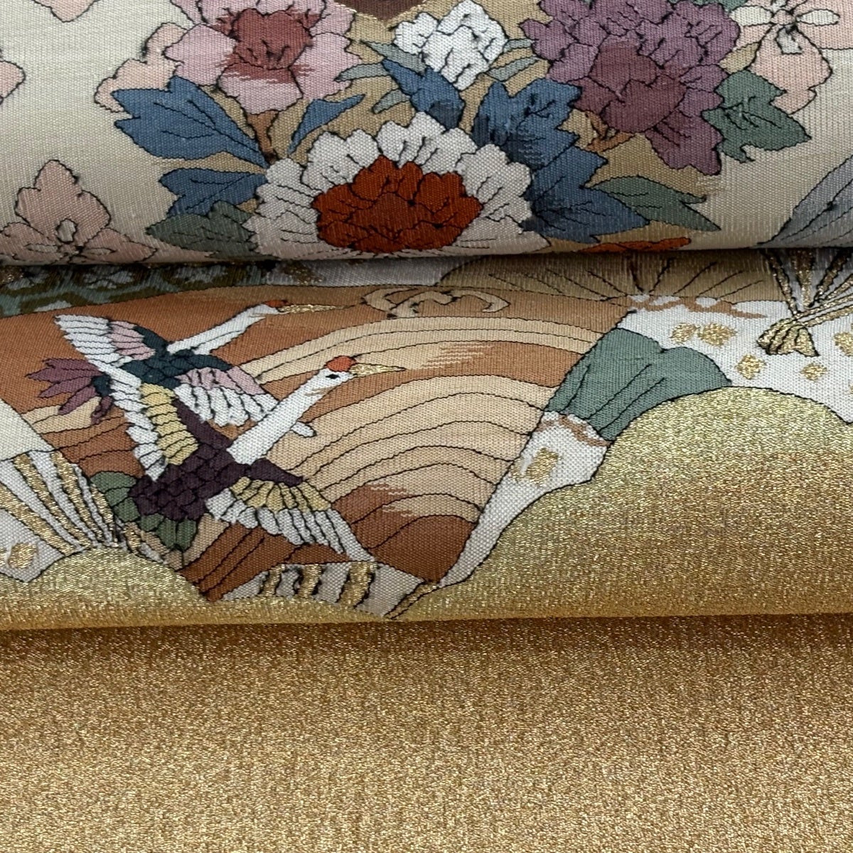 美品】 袋帯 逸品 草花 扇 金糸 金色 お太鼓柄 正絹｜中古・古着