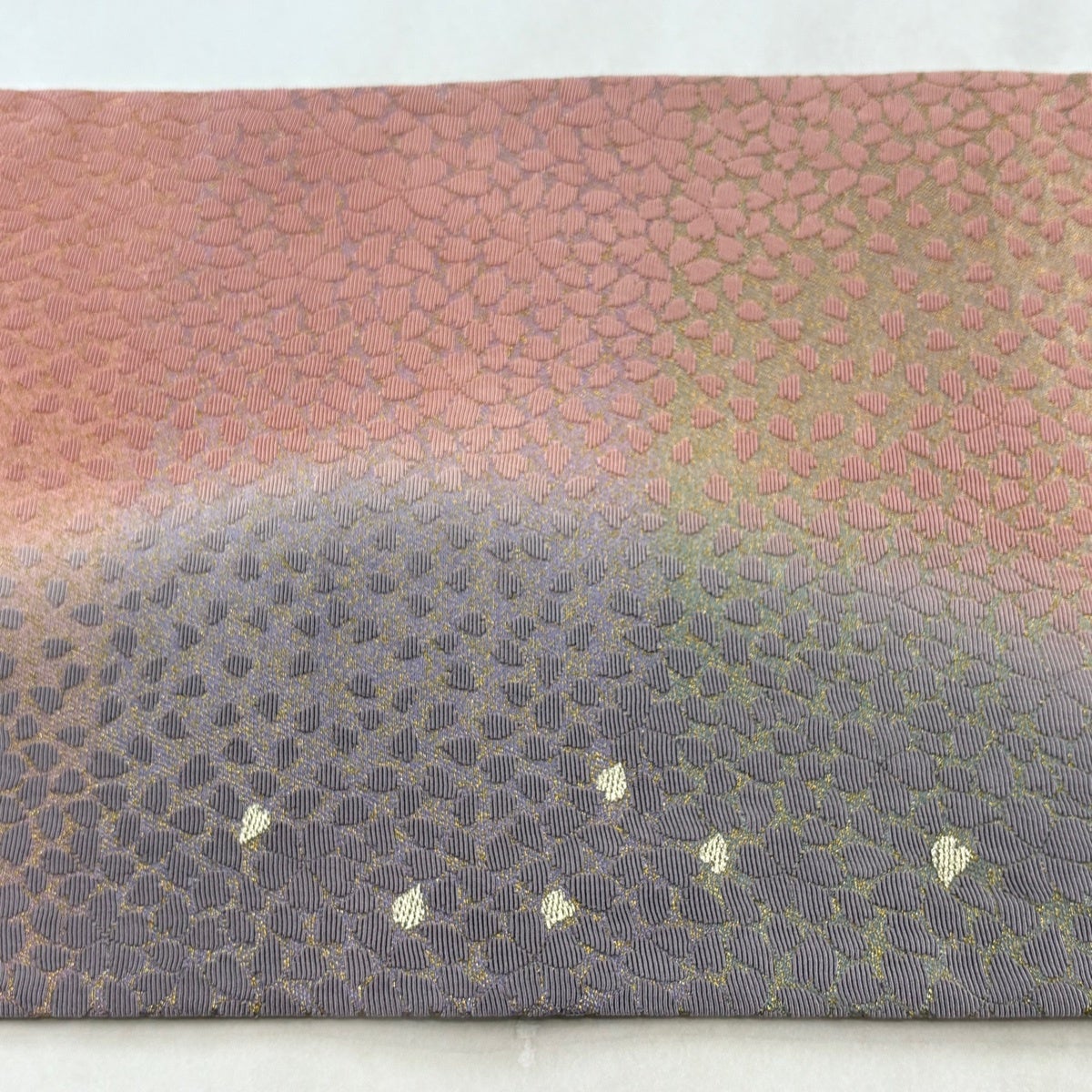 袋帯 名品 やまと 桜 花びら 金糸 箔 ピンク 六通 正絹｜中古・古着
