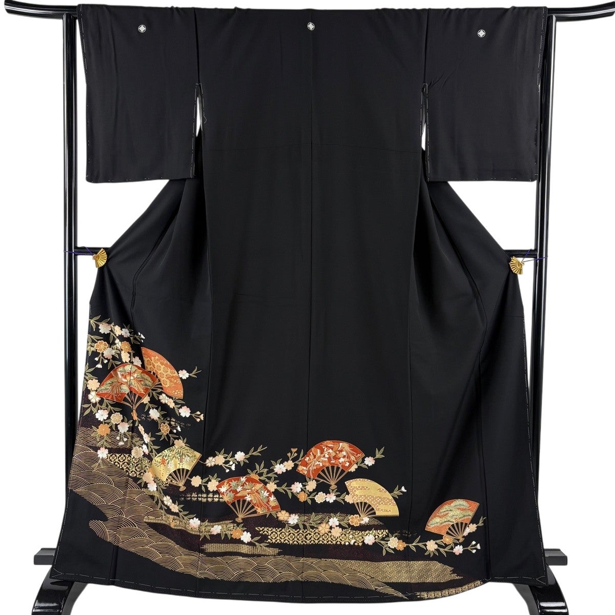 美品】 黒留袖 身丈167cm 裄丈63.5cm S 袷 扇 桜 金彩 黒 正絹 優品