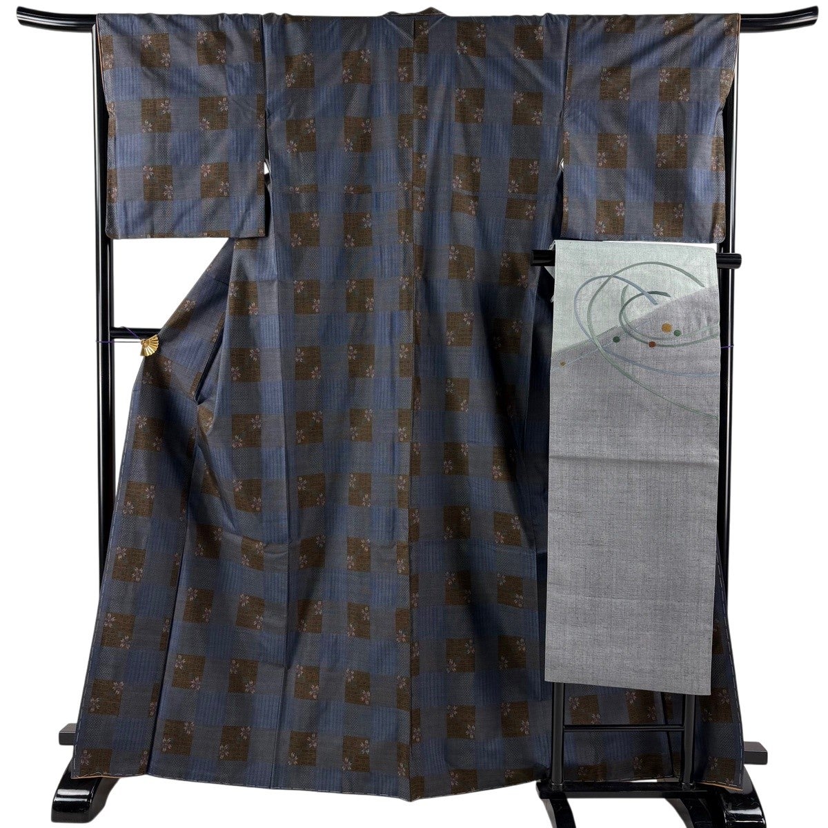 美品】 紬 身丈165.5cm 裄丈65cm M 袷 名古屋帯セット 瓦 幾何学模様