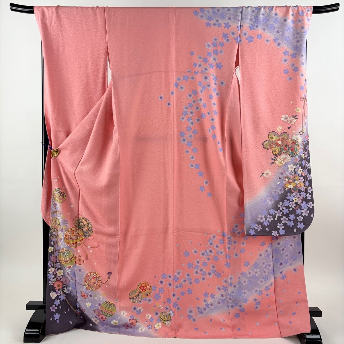振袖 身丈174cm 裄丈72cm 正絹 名品 【中古】 美品】 振袖 身丈174cm 裄丈72cm L 袷 手鞠 桜 銀通し 金彩 濃紫 正絹