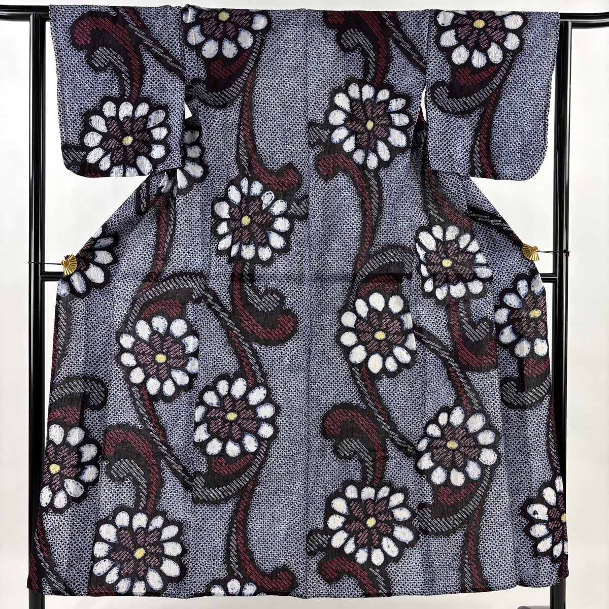 美品】 浴衣 身丈153cm 裄丈63cm S 絞り浴衣 花 幾何学模様 絞り 紺色