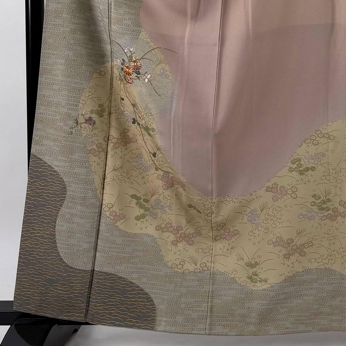 訪問着 身丈162cm 裄丈64.5cm M 袷 秋草 露芝 金糸 金銀彩 ピンク