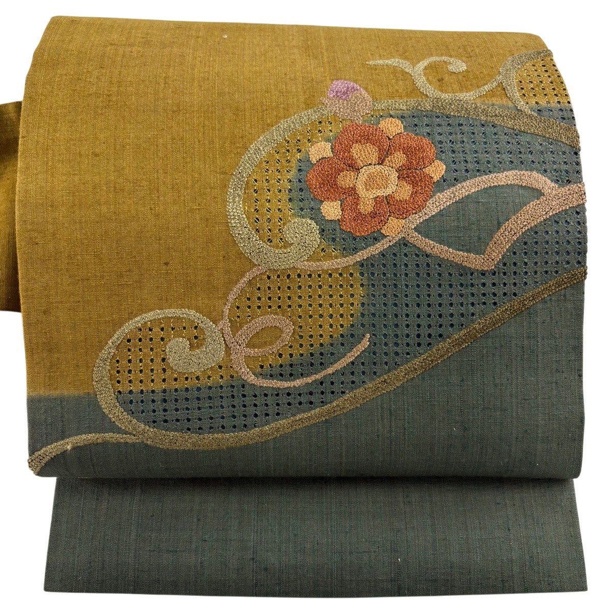 唐草花　名古屋帯　美品　17800→値下げ 名古屋帯 花唐草｜バイセルオンライン 中古・リサイクル着物【公式