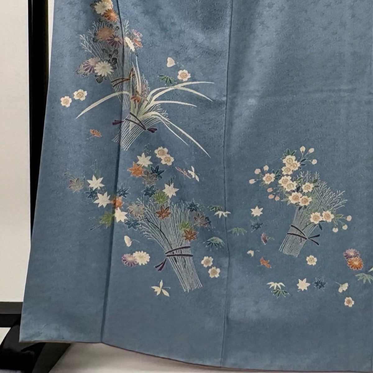 付下げ 身丈166cm 裄丈64.5cm M 袷 花束 地紋 水色 正絹 優品 一つ紋