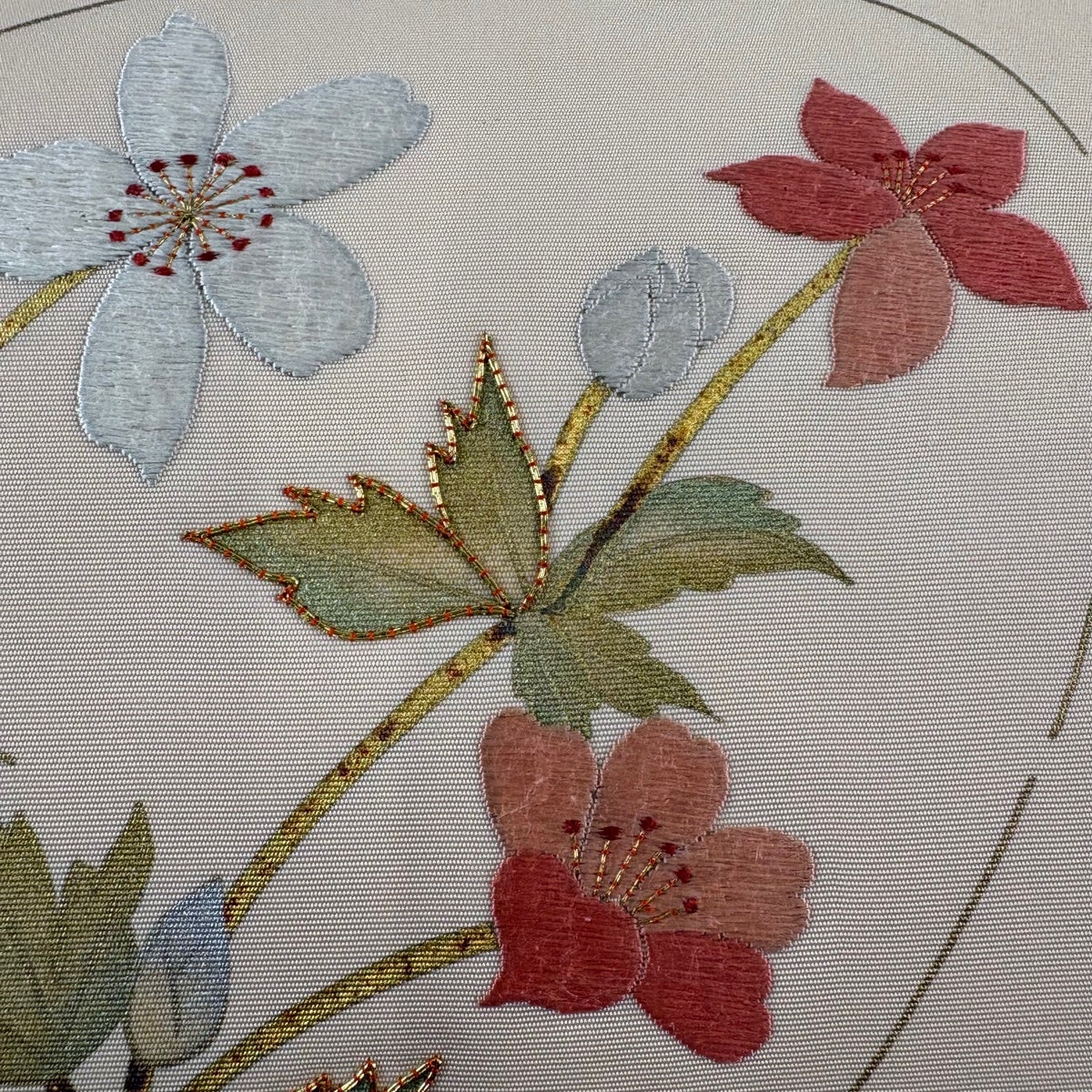 名古屋帯 秀品 草花 金糸 金銀彩 ベージュ 正絹｜中古・古着