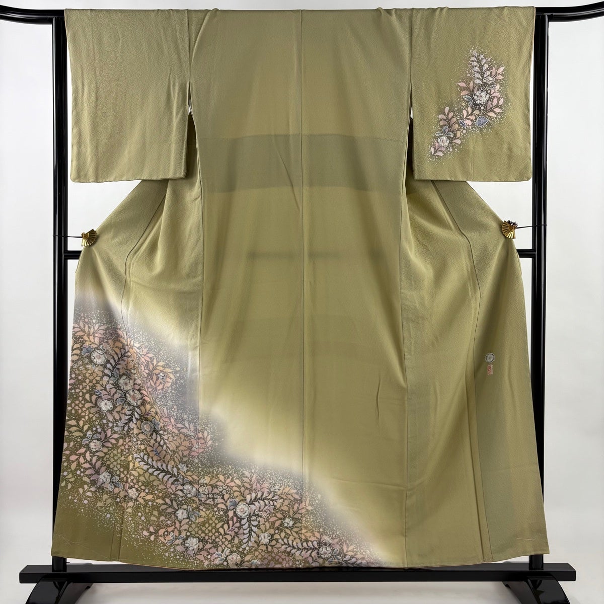 付下げ 身丈166.5cm 裄丈64cm 正絹 逸品 【中古】 付下げ 身丈157.5cm 裄丈64.5cm M 袷 翠山工房 やまと 落款あり 辻ヶ花