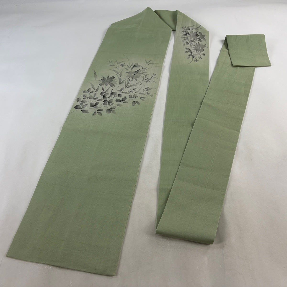 美品】 名古屋帯 秀品 夏帯 草花 ぼかし 薄緑 正絹｜中古・古着