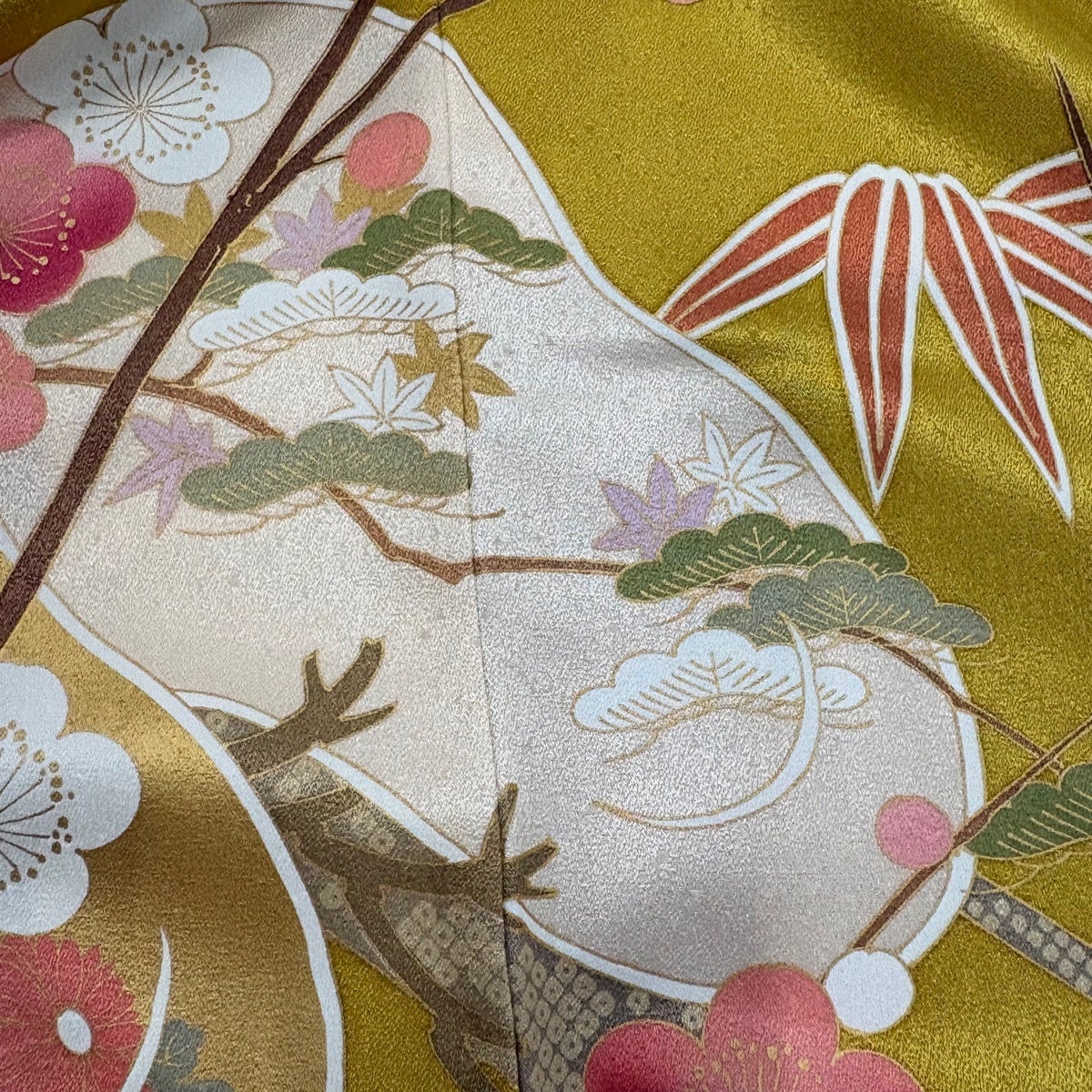 振袖 身丈165cm 裄丈66cm M 袷 桜 松竹梅 金彩 山吹色 正絹 秀品｜中古