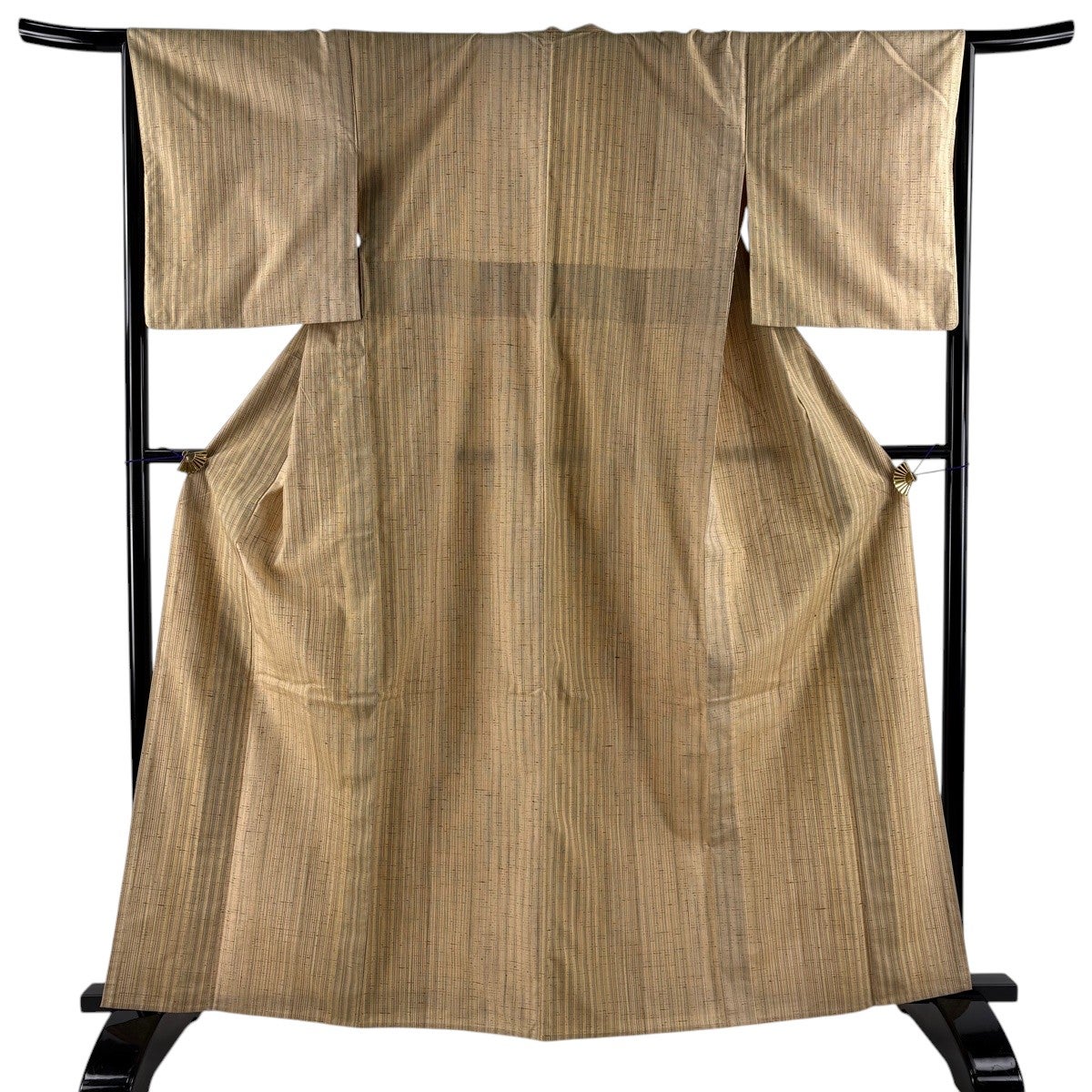 未使用　紬単衣（十字絣文）裄65,5 正絹美品 美品】 紬 身丈163cm 裄丈65.5cm M 単衣 縞 薄茶色 正絹 名品｜中古