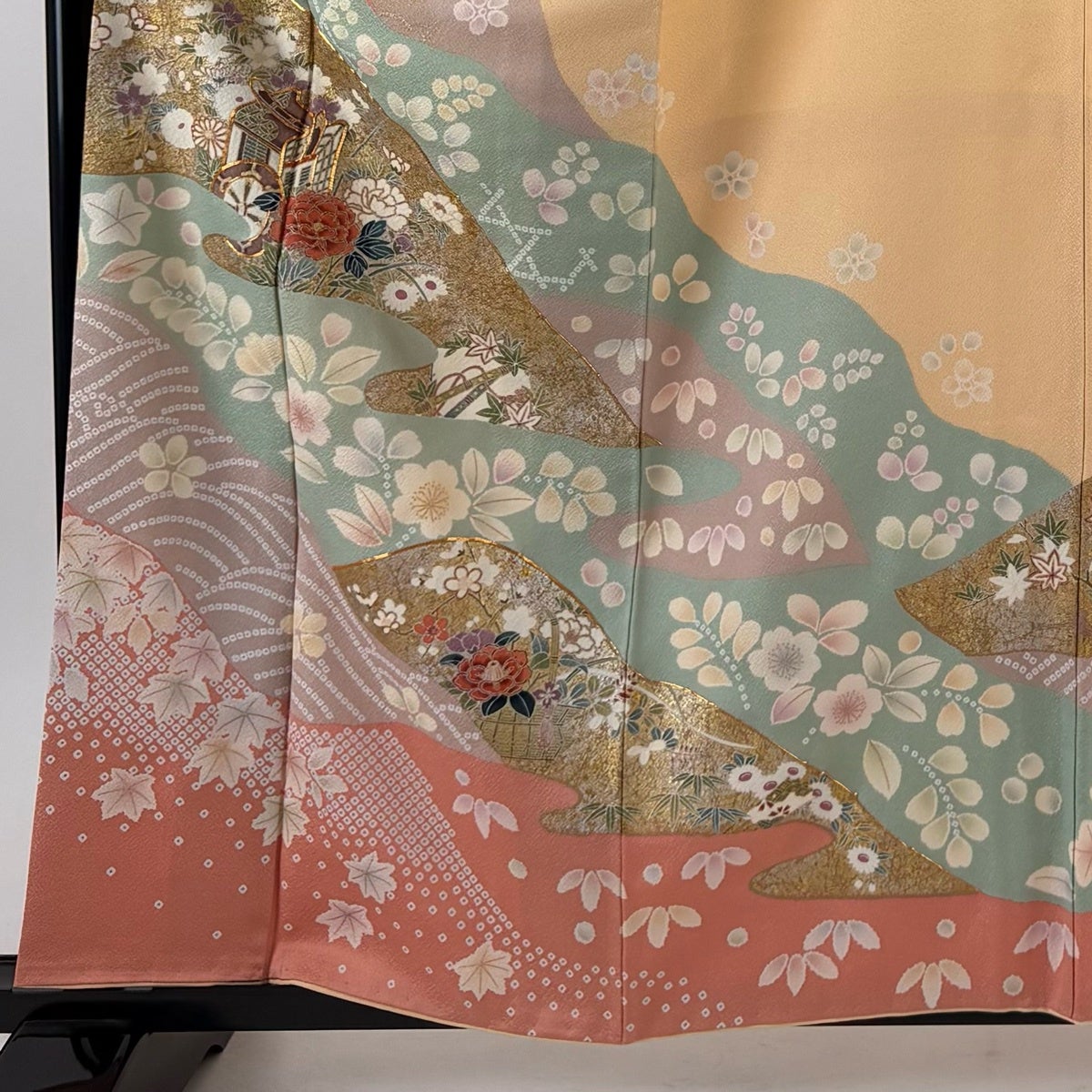訪問着 身丈161cm 裄丈65.5cm M 袷 御所車 牡丹 金糸 金銀彩 サーモン