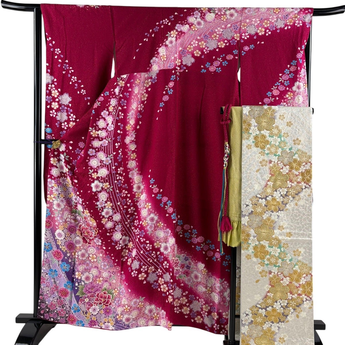 美品　振袖フルセット　 ワインレッドに手鞠刺繍　丈167 裄67 美品】 振袖 身丈160cm 裄丈65cm M 袷 袋帯フルセット 手鞠 牡丹 銀