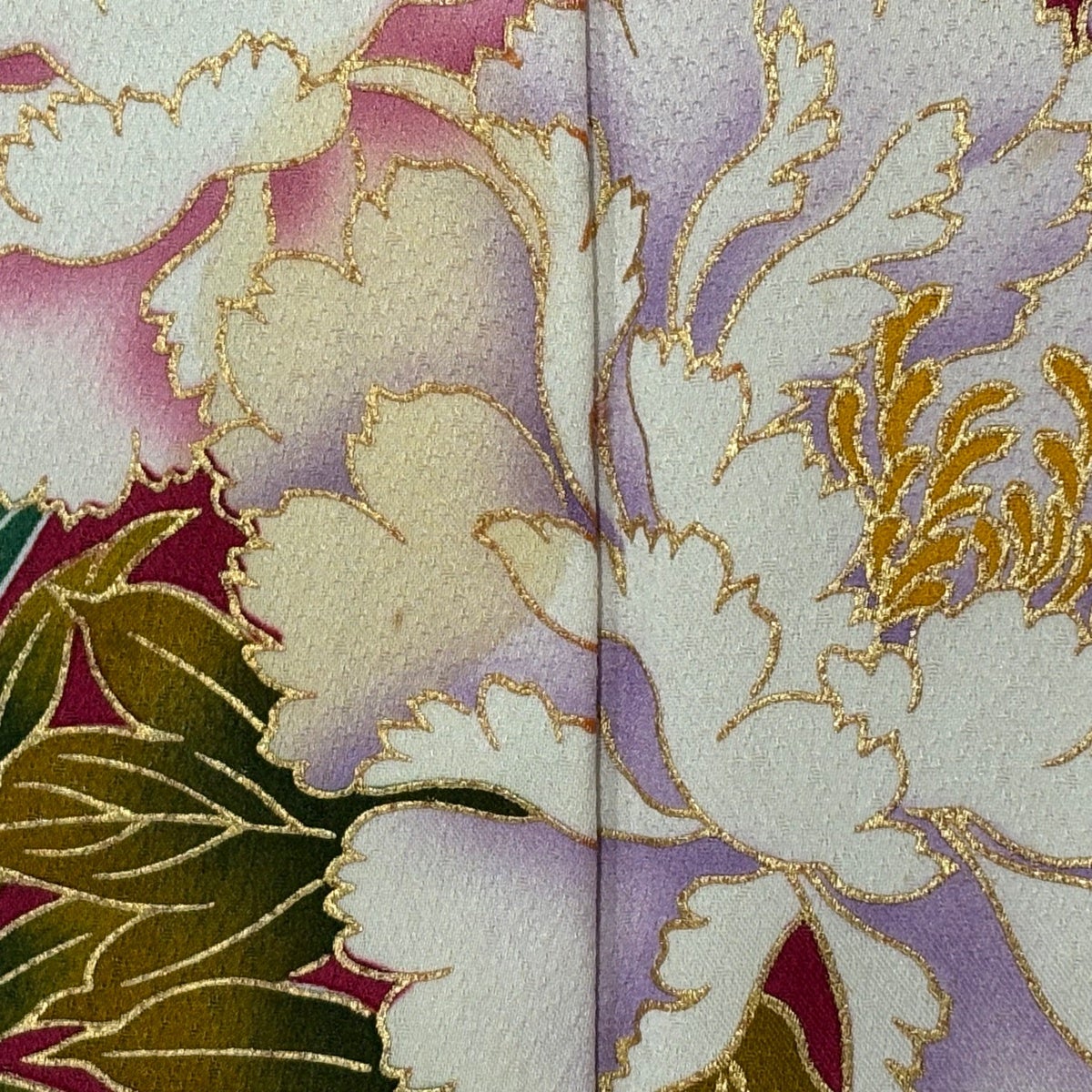 美品】 振袖 身丈165cm 裄丈68.5cm L 袷 牡丹 蝶 金彩 染め分け えんじ