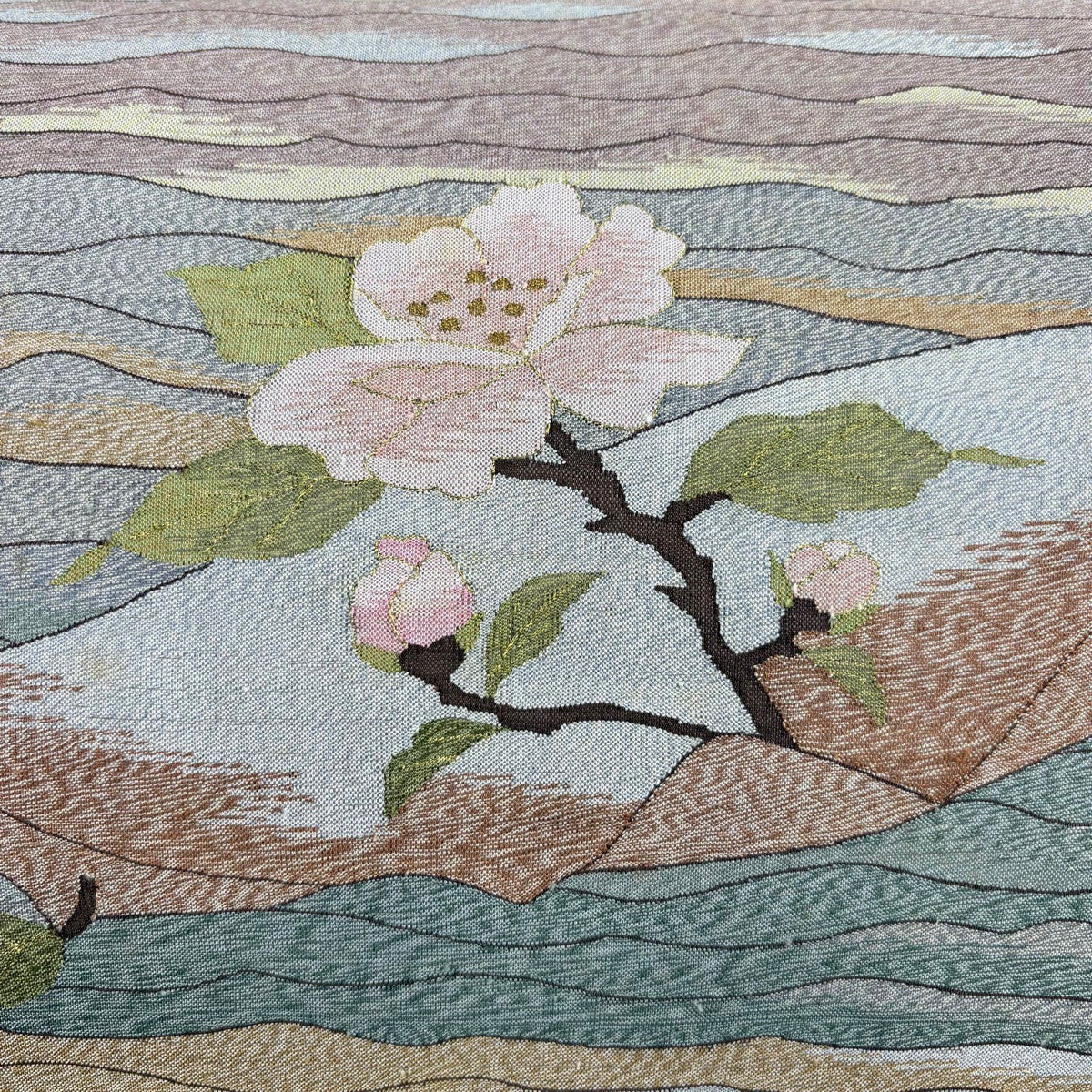 袋帯 秀品 夏帯 草花 波 金糸 灰色 お太鼓柄 正絹｜中古・古着
