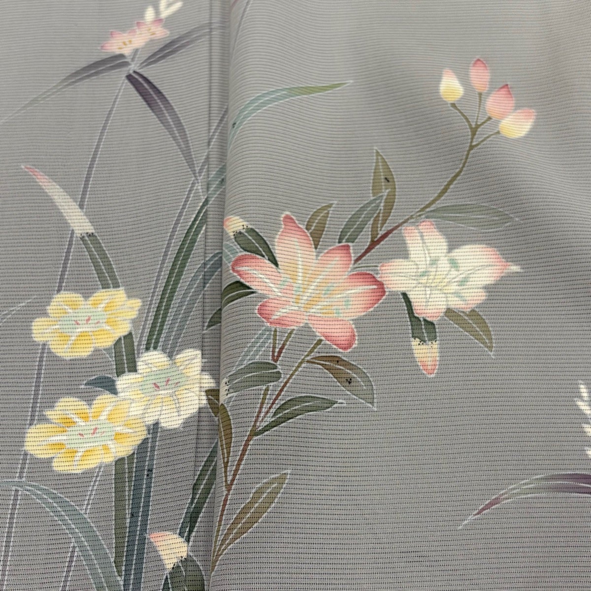 付下げ 身丈161.5cm 裄丈64cm M 薄物 絽 草花 灰色 正絹 秀品｜中古