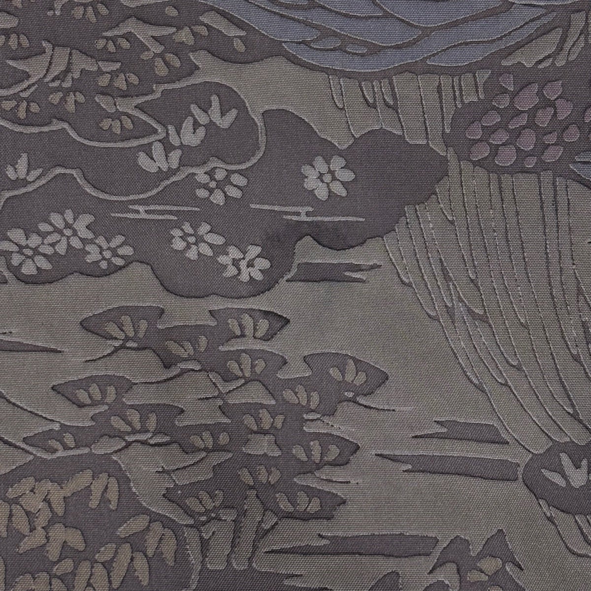 美品】 小紋 身丈156.5cm 裄丈65cm M 単衣 紬地 波 笹 灰紫 正絹 秀品