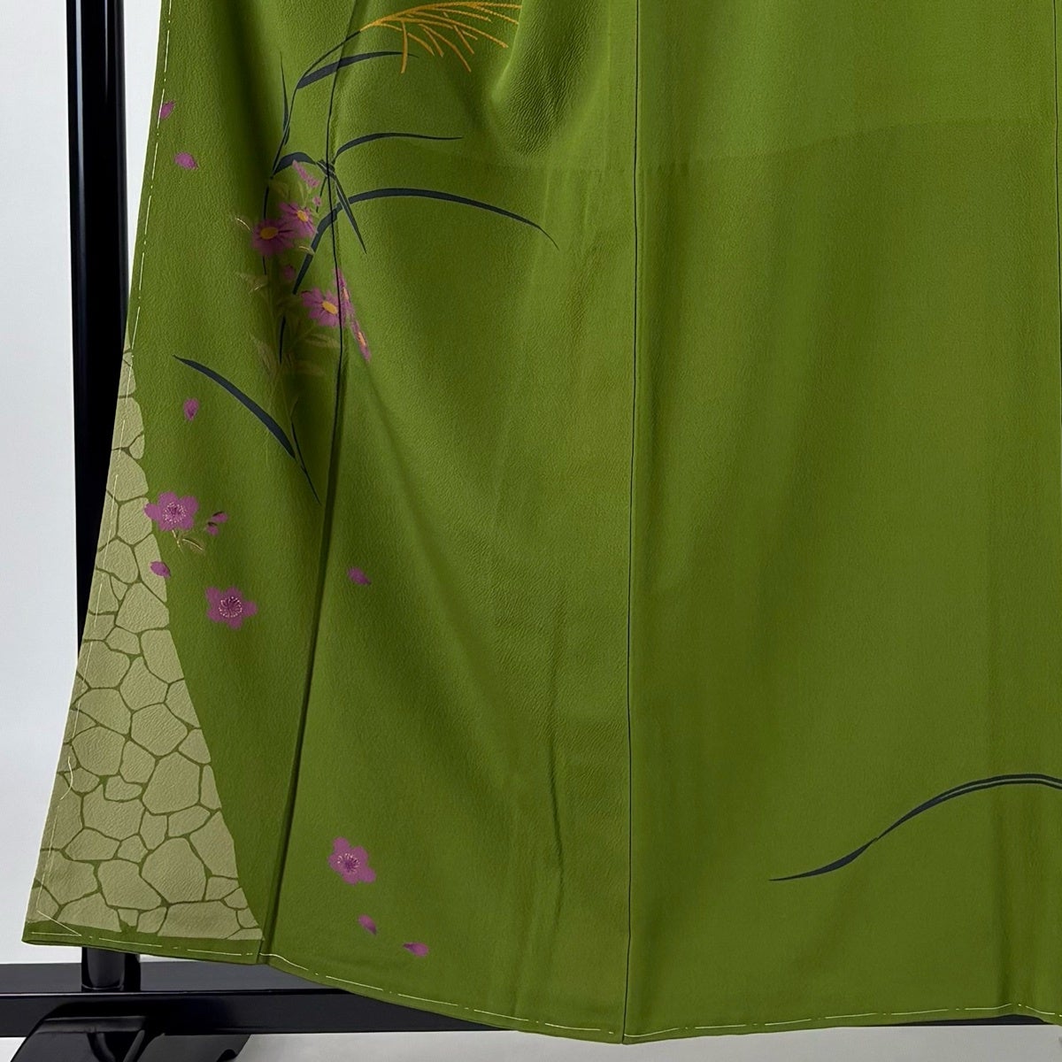 付下げ 身丈158cm 裄丈64cm M 袷 胴抜き 草花 桜 金彩 緑 正絹 秀品