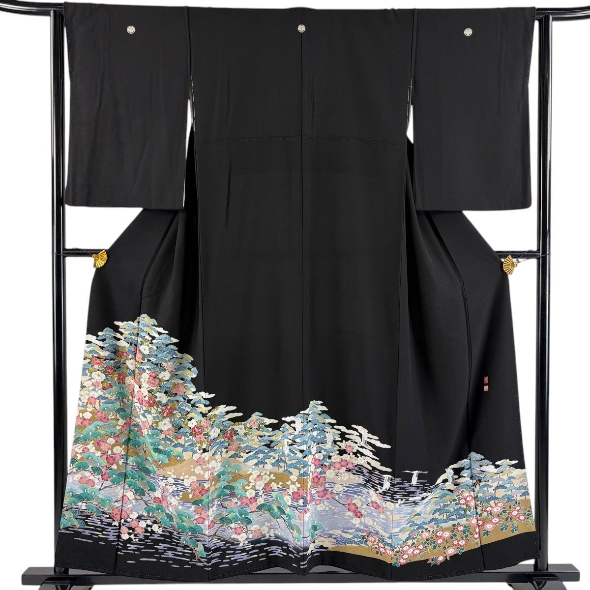 黒留袖 身丈161.5cm 裄丈64cm M 袷 村田雪司 加賀友禅 落款あり 草花