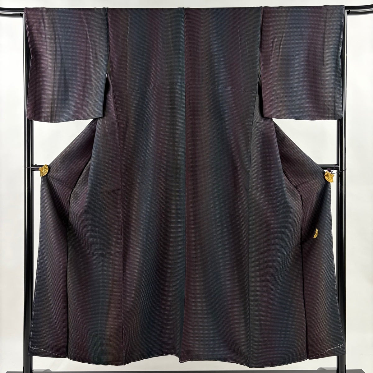 美品】 小紋 身丈159cm 裄丈66.5cm M 袷 幾何学 青紫 正絹 秀品｜中古