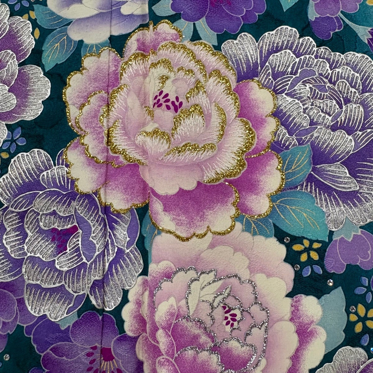 美品】 振袖 身丈166cm 裄丈66.5cm M 袷 桂由美 落款あり 草花 箔