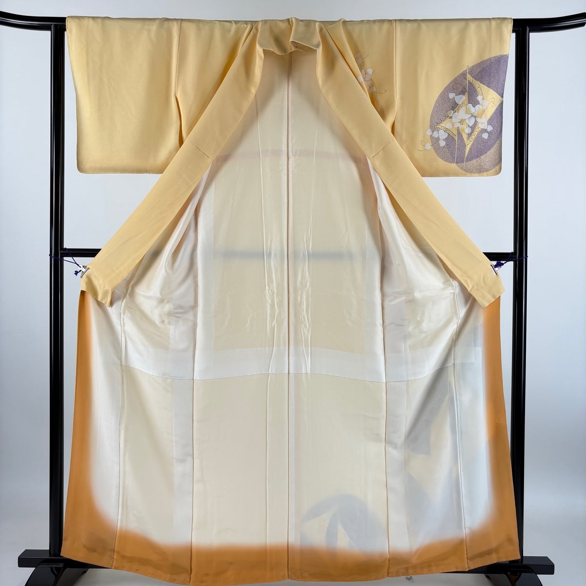 付下げ 身丈161cm 裄丈62cm S 袷 蔦 幾何学 金彩 薄オレンジ 正絹 秀品