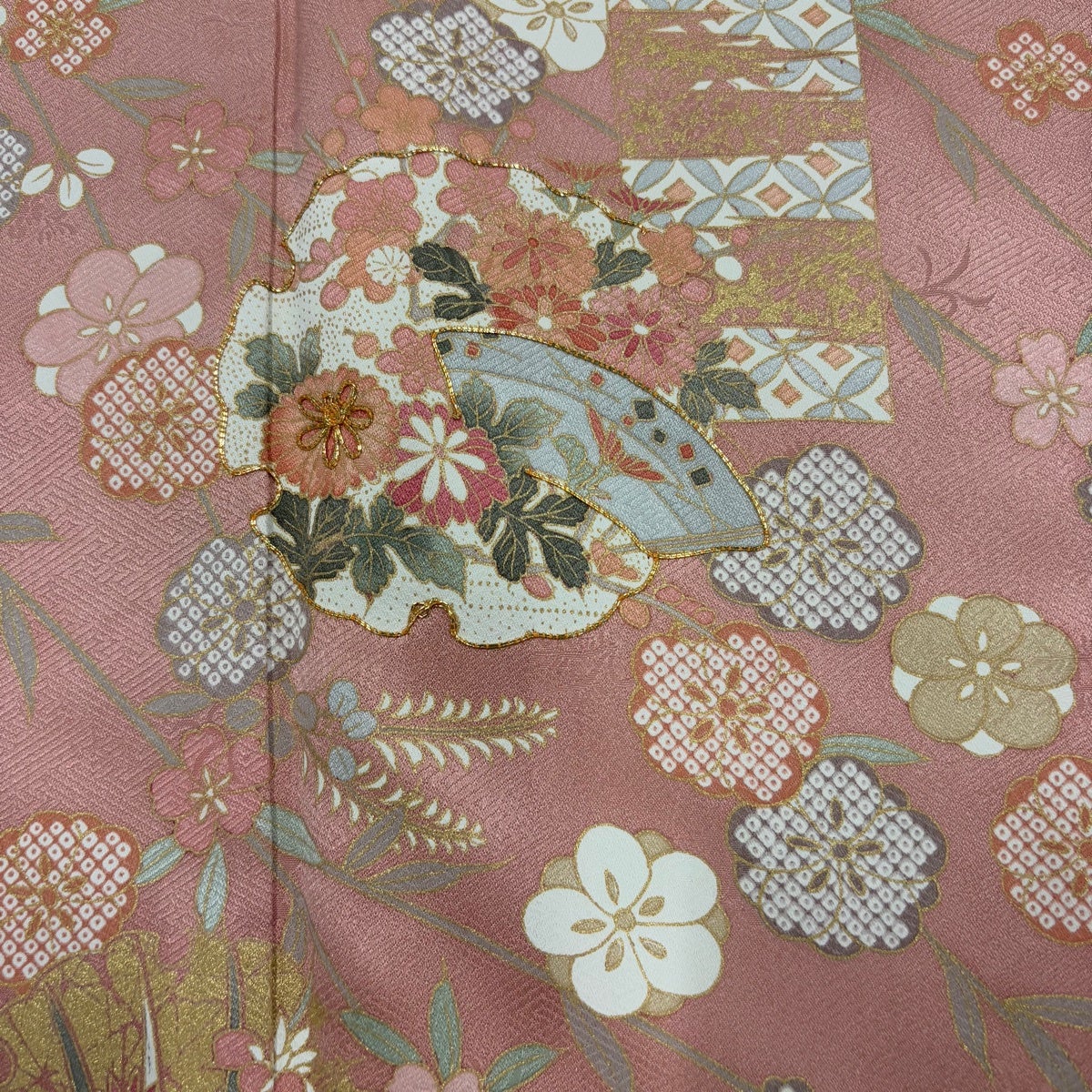 美品】 訪問着 身丈163cm 裄丈65cm M 袷 雪輪 草花 金糸 金彩 ピンク