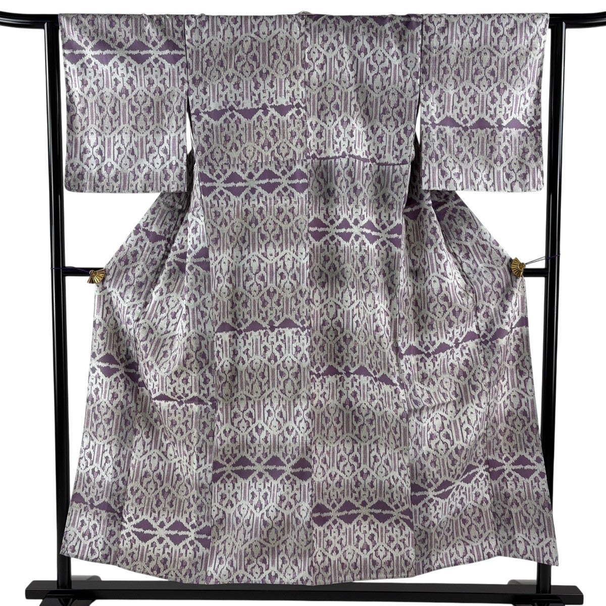 美品】 小紋 身丈152.5cm 裄丈63.5cm S 単衣 幾何学模様 紫 化繊 秀品
