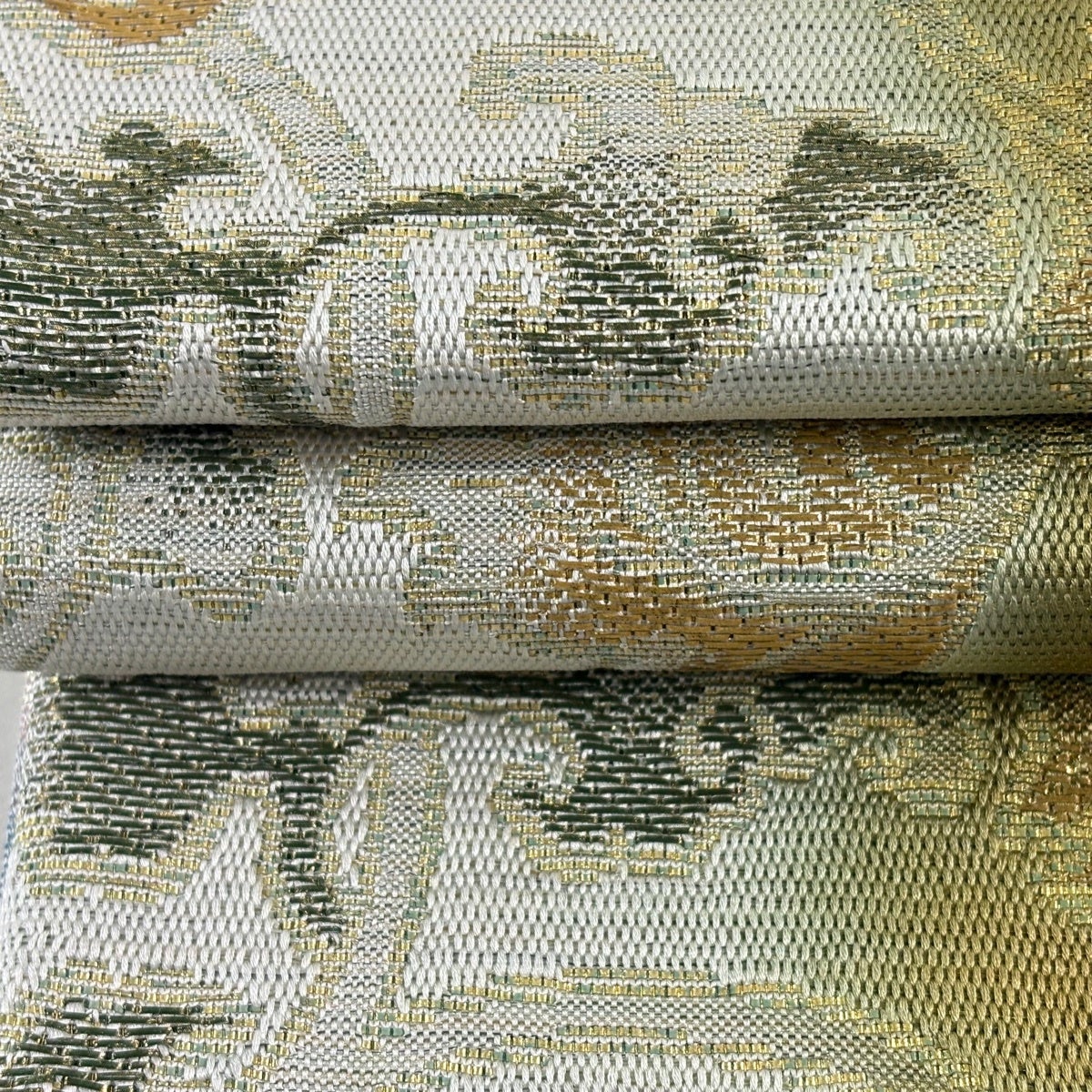 在庫一掃】 【美品】 袋帯 名品 花唐草 箔 金糸＋ 濃紫 六通 正絹