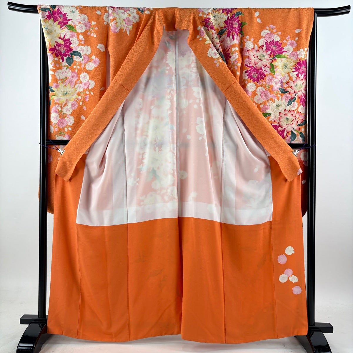 美品】 振袖 身丈165cm 裄丈66cm M 袷 草花 桜 金通し 金彩 オレンジ