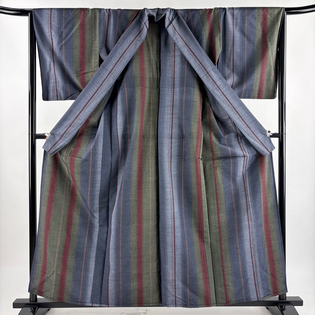 美品】 紬 身丈159cm 裄丈66.5cm M 単衣 証紙あり 縦縞 青灰色 正絹