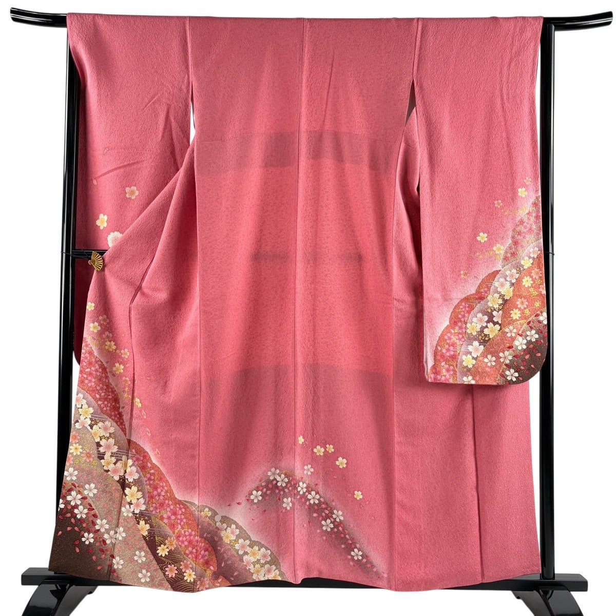 美品】 振袖 身丈158cm 裄丈65.5cm M 袷 桜 花びら 金通し 金彩 ピンク