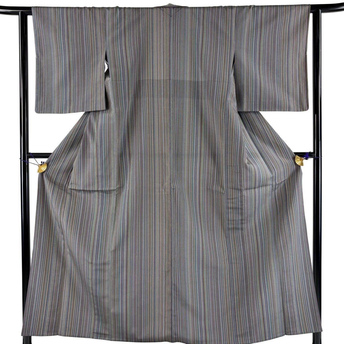 美品】 紬 身丈156cm 裄丈62cm S 単衣 縦縞 焦茶色 正絹 秀品｜中古