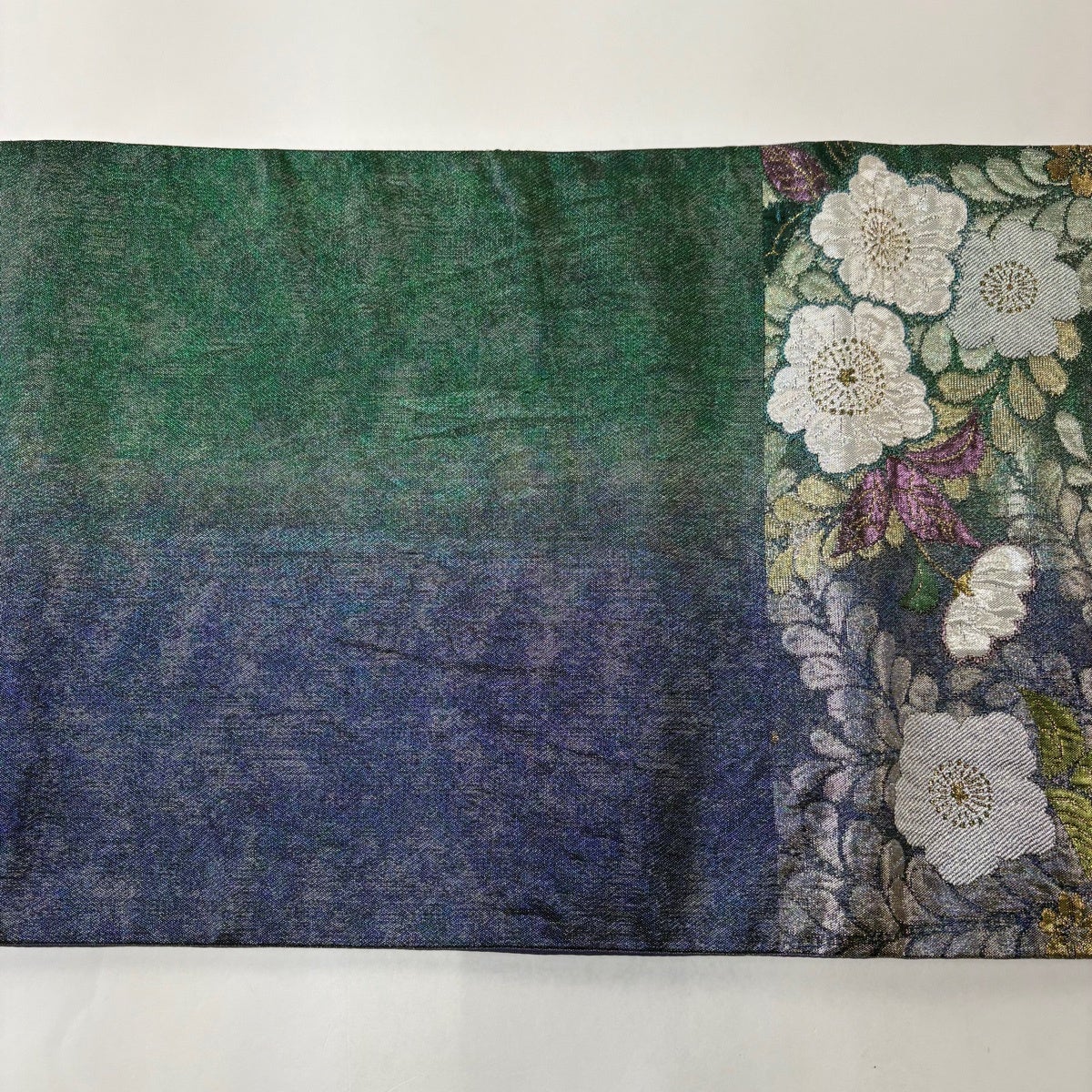 袋帯 秀品 鈴乃屋 草花 箔 緑 六通 正絹｜中古・古着・リサイクル着物