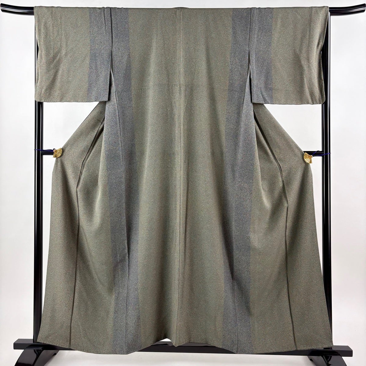 美品】 小紋 身丈160cm 裄丈67cm M 袷 草花 茶色 正絹 秀品｜中古