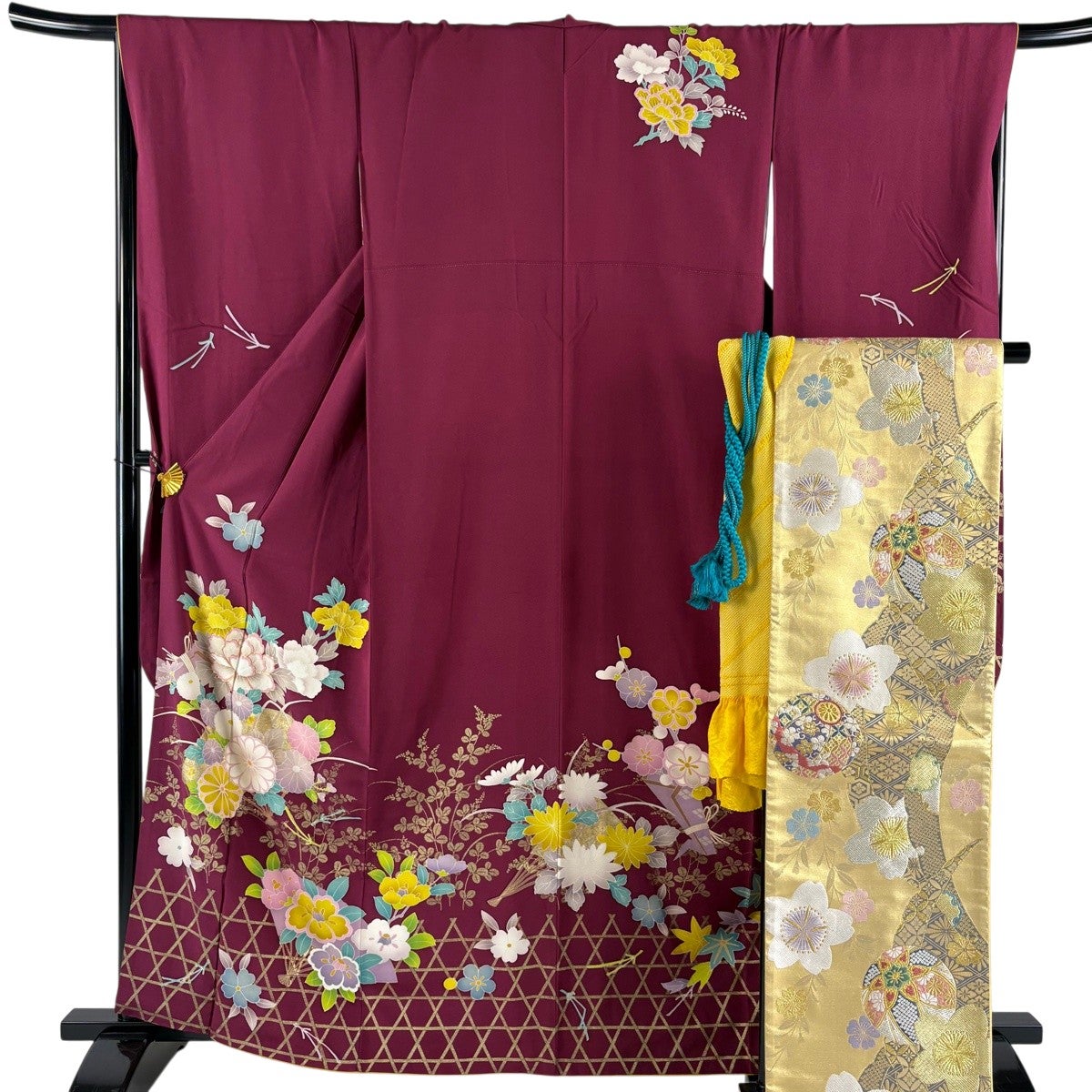 50%OFF 振袖 身丈163cm 裄丈68cm L 袷 桜 誰が袖 金糸 金彩 えんじ色