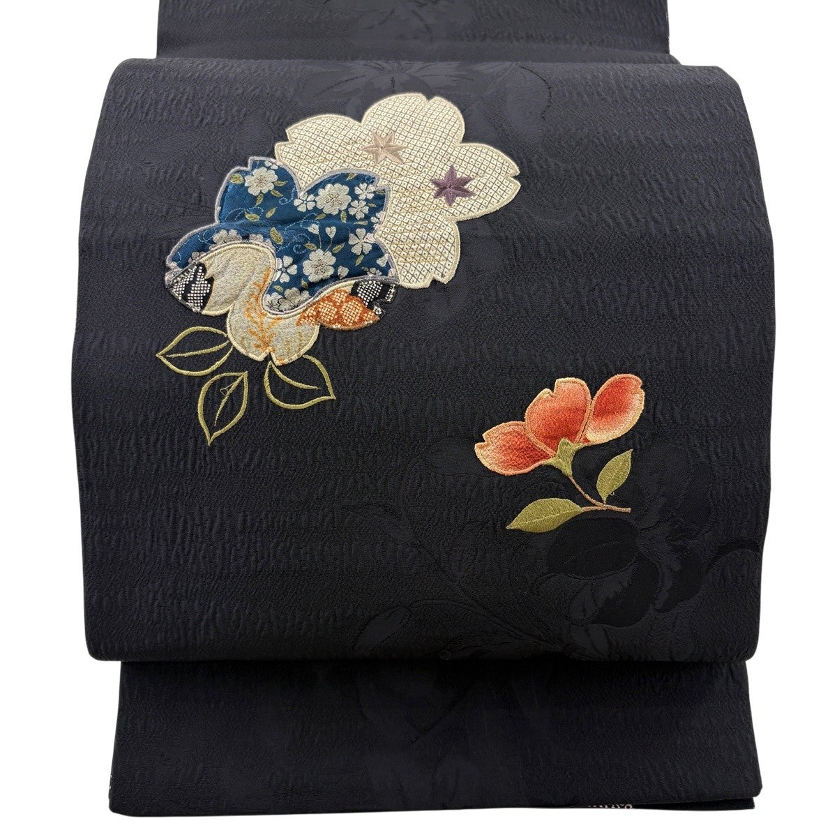 美品】 袋名古屋帯 秀品 桜 地紋 金糸 黒 正絹｜中古・古着