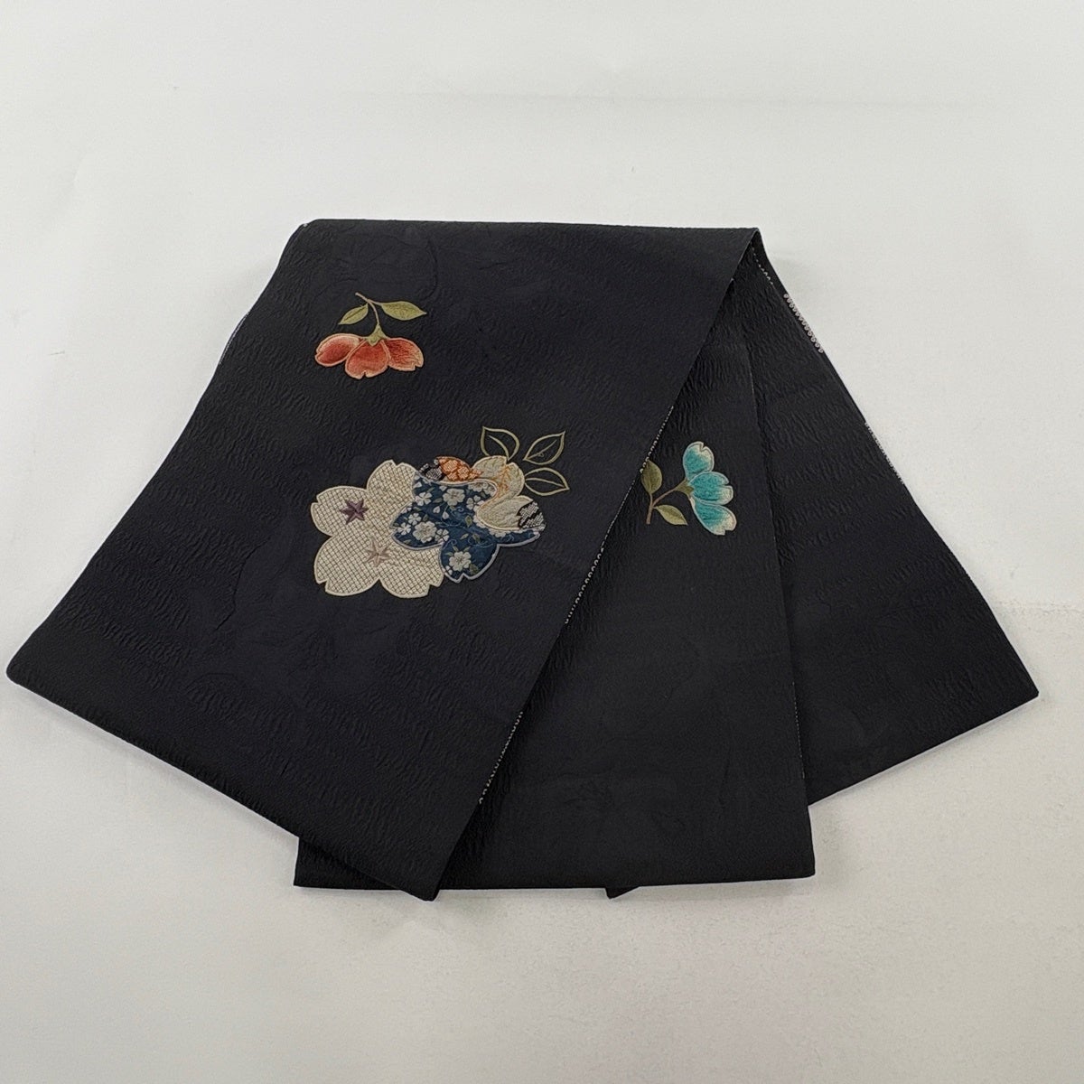 美品】 袋名古屋帯 秀品 桜 地紋 金糸 黒 正絹｜中古・古着