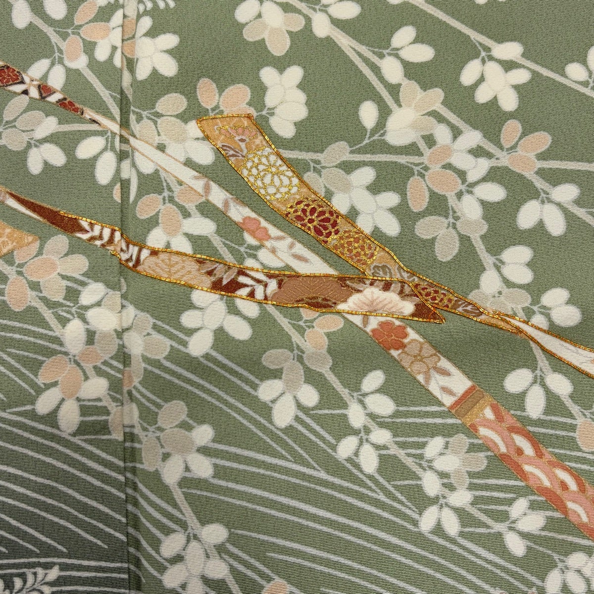 美品】 訪問着 身丈170cm 裄丈66.5cm M 袷 蔓帯 萩 金糸 金彩 薄緑