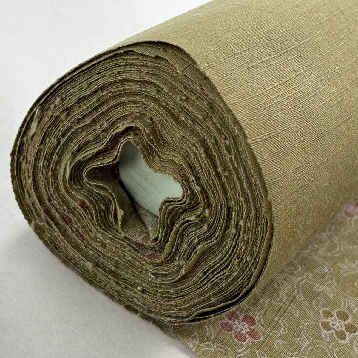 反物 秀品 小紋 紬地 花唐草 茶緑色 正絹｜中古・古着・リサイクル着物