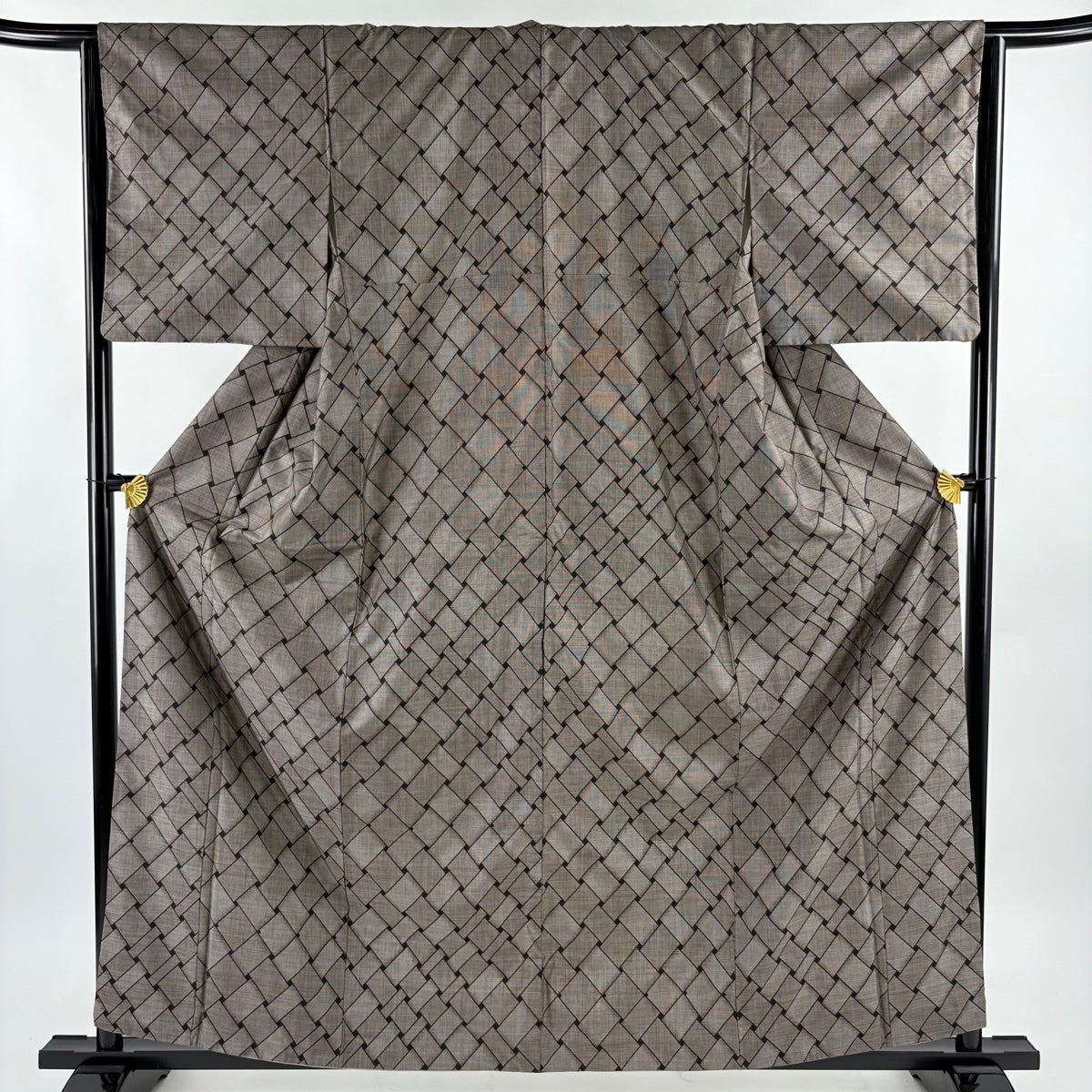 紬 身丈167cm 裄丈69.5cm L 袷 草花 焦茶色 正絹 秀品｜中古・古着