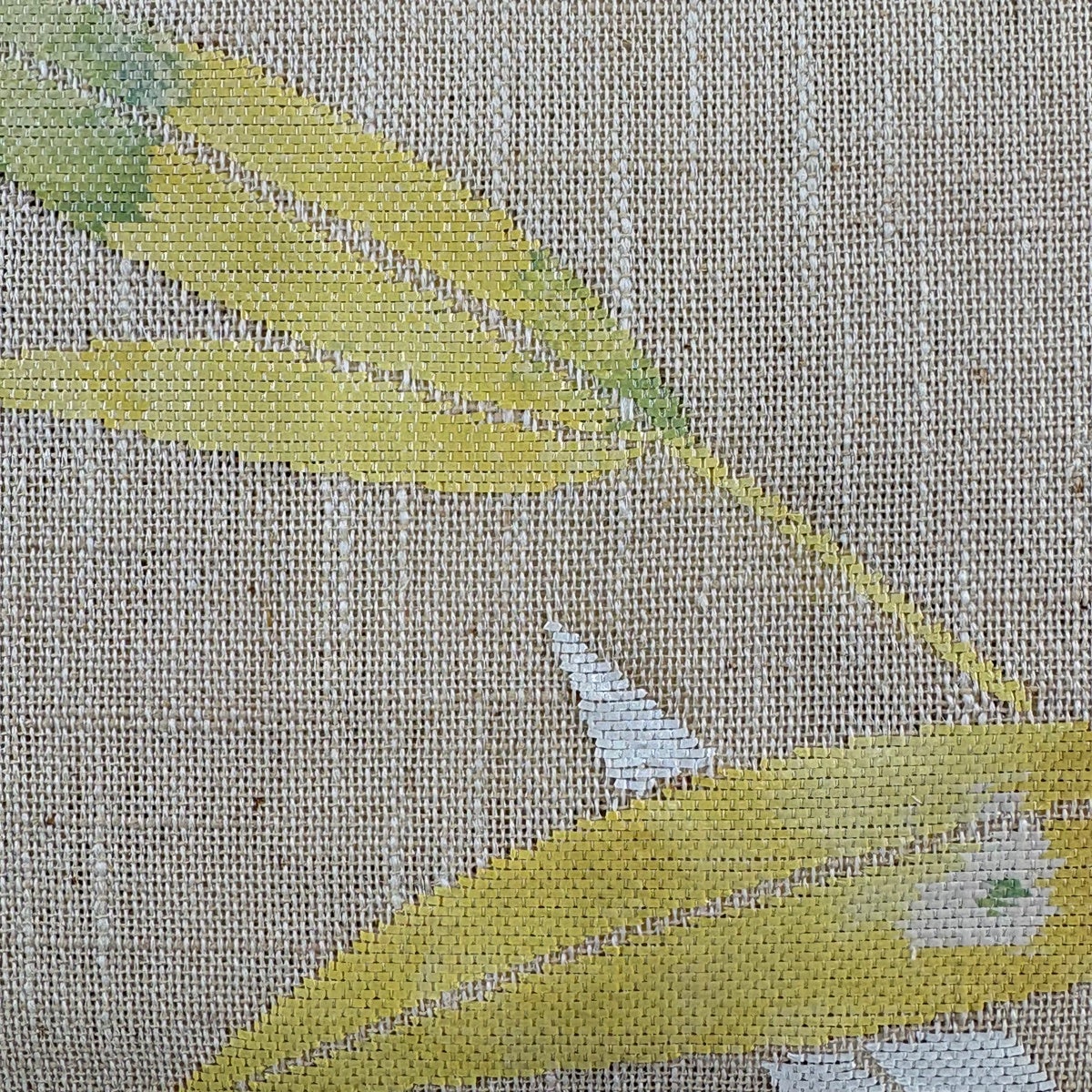 希少品　未使用品　夏帯　絽の髭紬の八寸名古屋帯 松葉仕立て黄土色 ストライプ 名古屋帯 秀品 夏帯 夏紬 八寸名古屋帯 松葉仕立て 葉柄 ベージュ 正絹