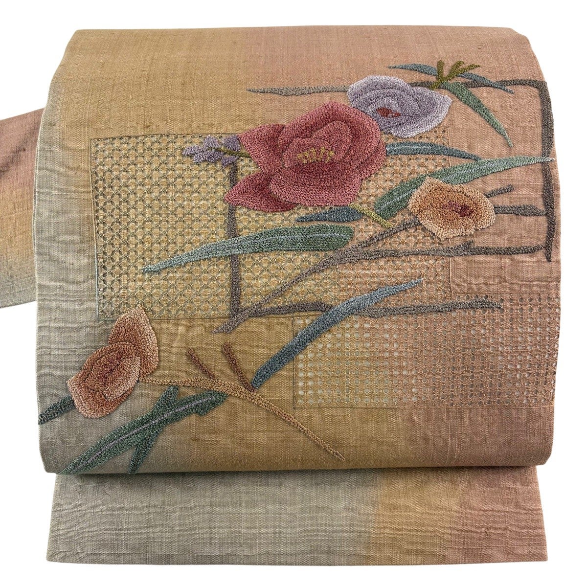 汕頭刺繍 秀品｜バイセルオンライン 中古・リサイクル着物【公式】通販