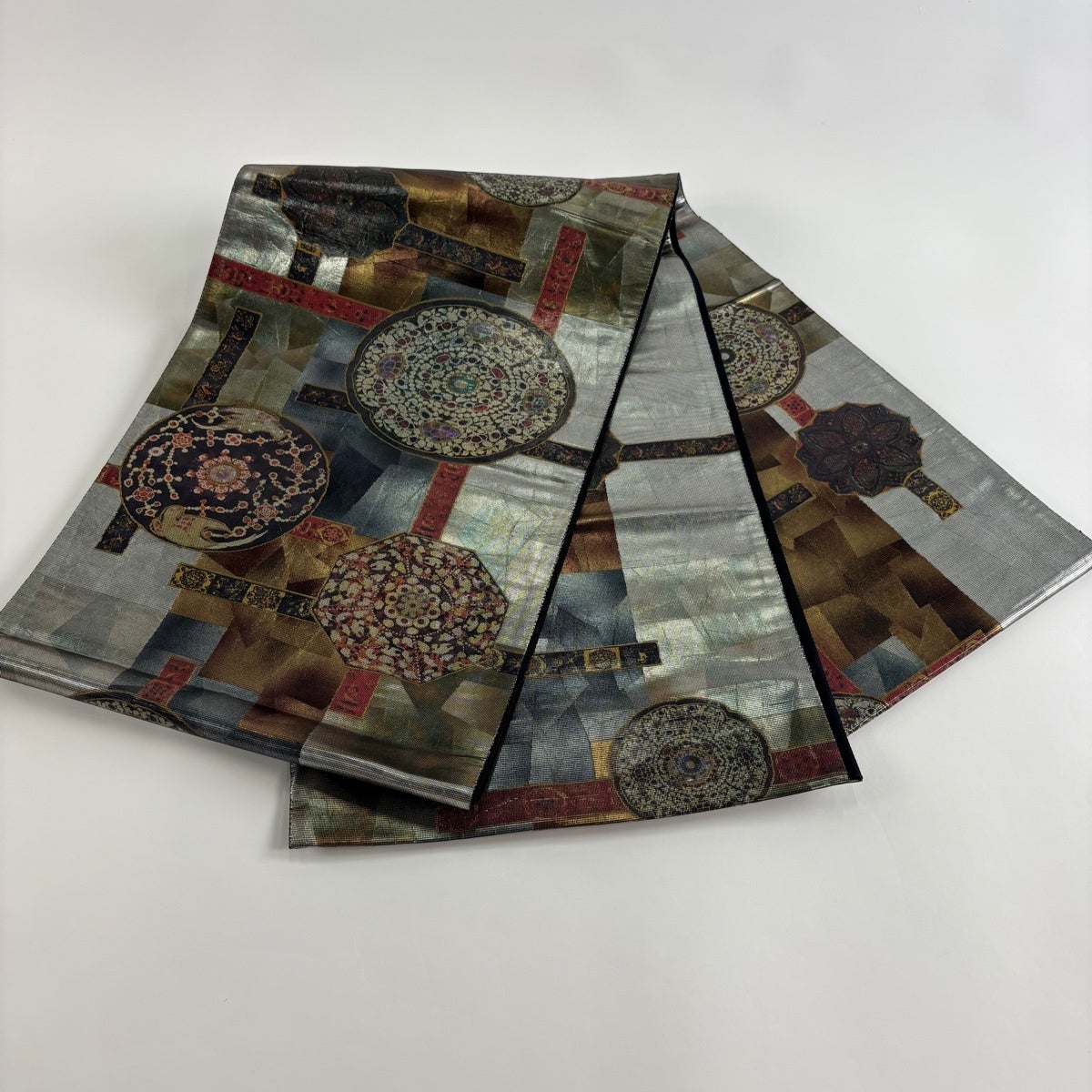 袋帯 秀品 鏡裏文 螺鈿箔 箔 銀色 お太鼓柄 正絹｜中古・古着
