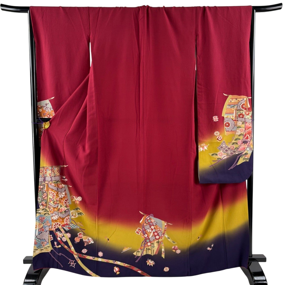 【振袖フルセット】身丈163.5cm 裄丈69cm 桜 手鞠 金彩 ぼかし 赤 50%OFF 振袖 身丈163cm 裄丈68cm L 袷 桜 誰が袖 金糸 金彩 えんじ色