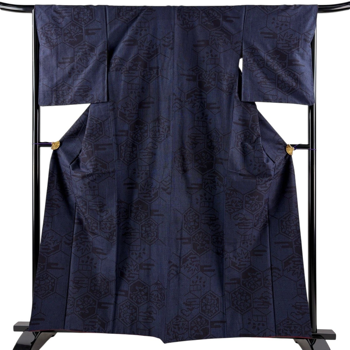 美品】 紬 身丈162.5cm 裄丈69cm L 単衣 証紙あり 雪輪 麻の葉 彩華織