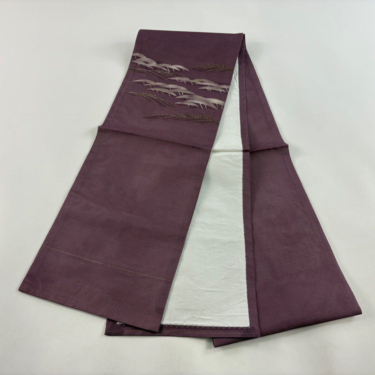 美品】 開き名古屋帯 優品 夏帯 絽 樹木 波頭 金糸 箔 紫 正絹｜中古