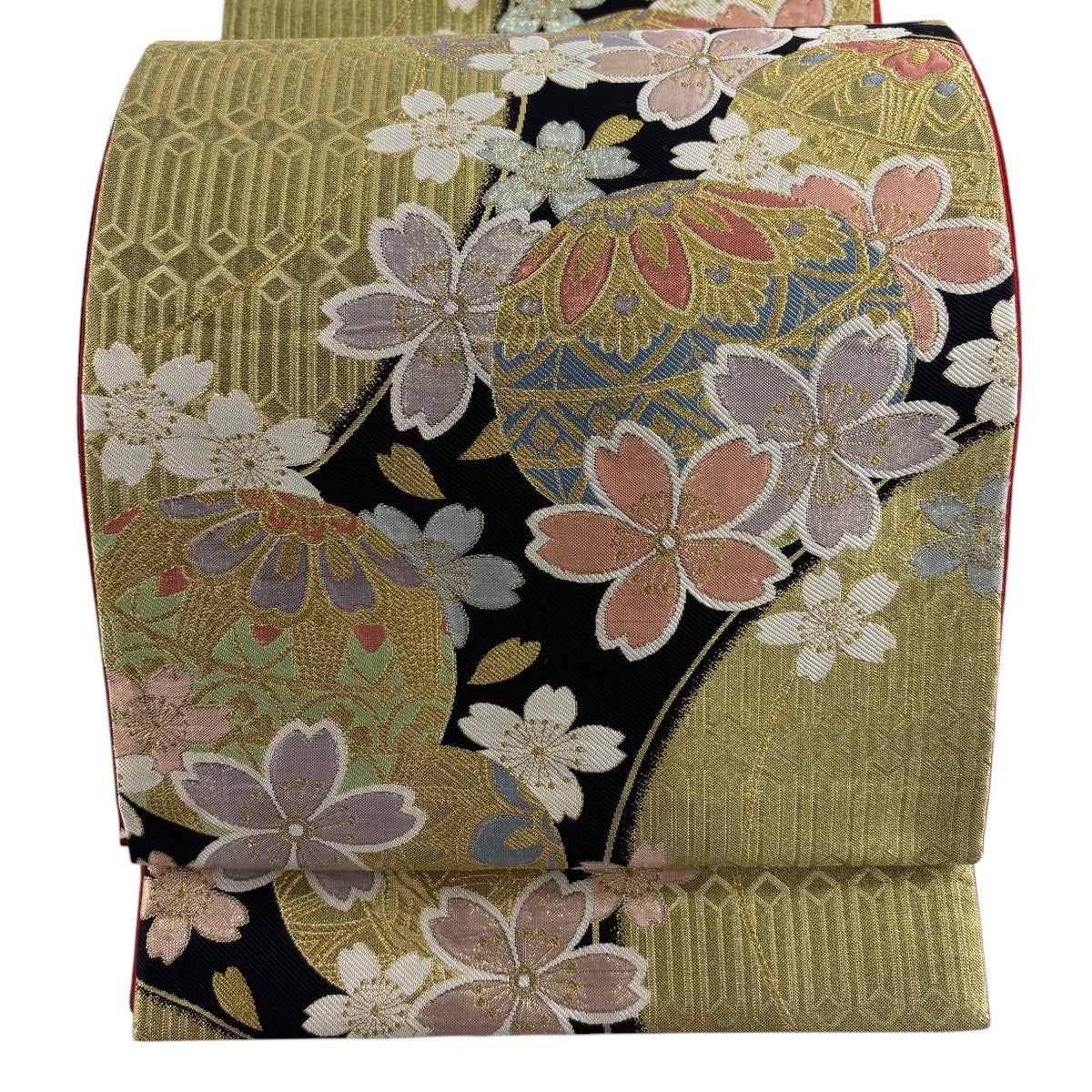美品】 袋帯 名品 手鞠 桜 金糸 箔 黒 六通 正絹｜中古・古着